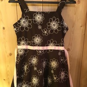 Girls size 16 Dress Stunning